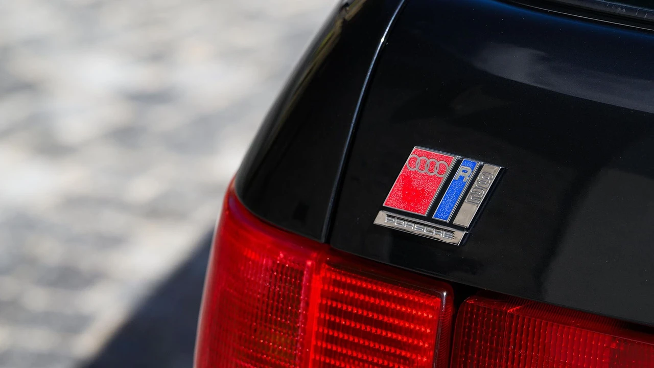 1994 Audi RS2 Avant - Image 16 of 31