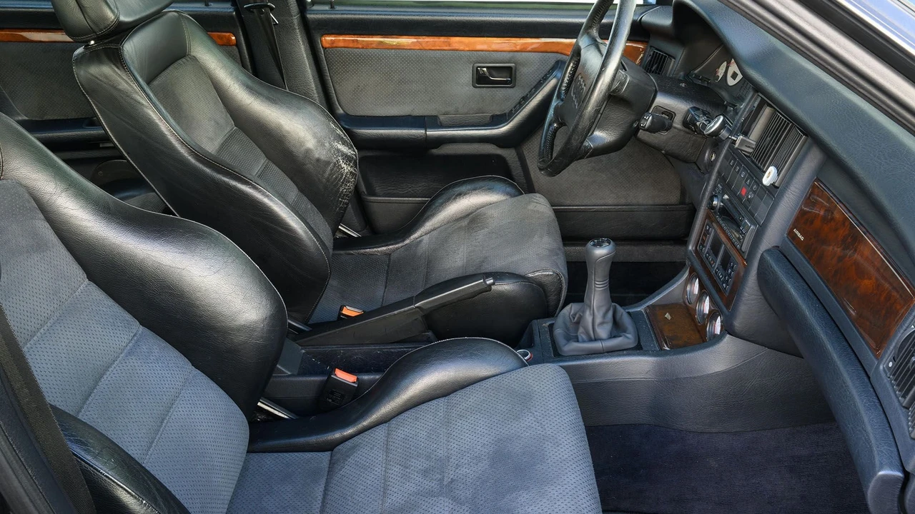 1994 Audi RS2 Avant - Image 24 of 31