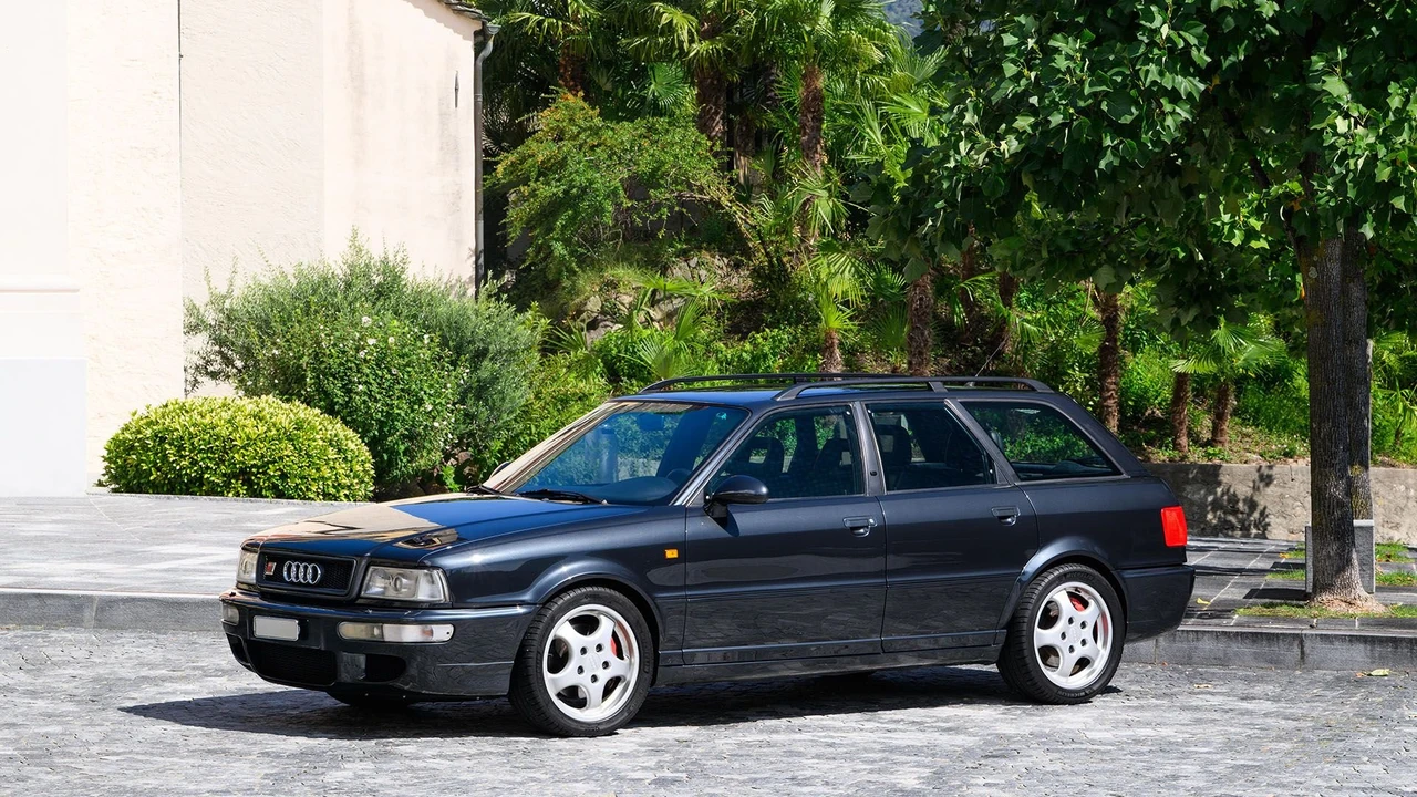 1994 Audi RS2 Avant - Image 14 of 31