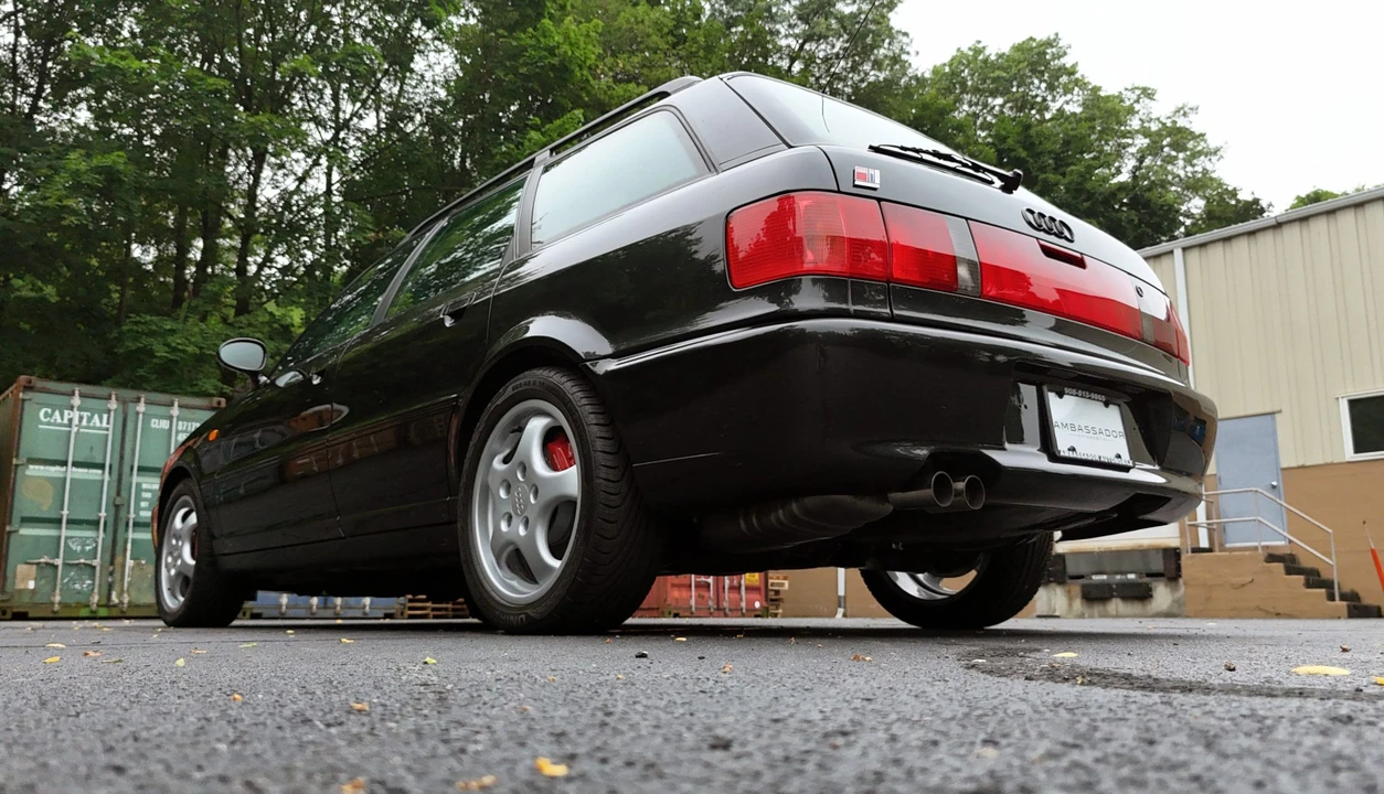 1994 Audi RS2 Avant - Image 22 of 31