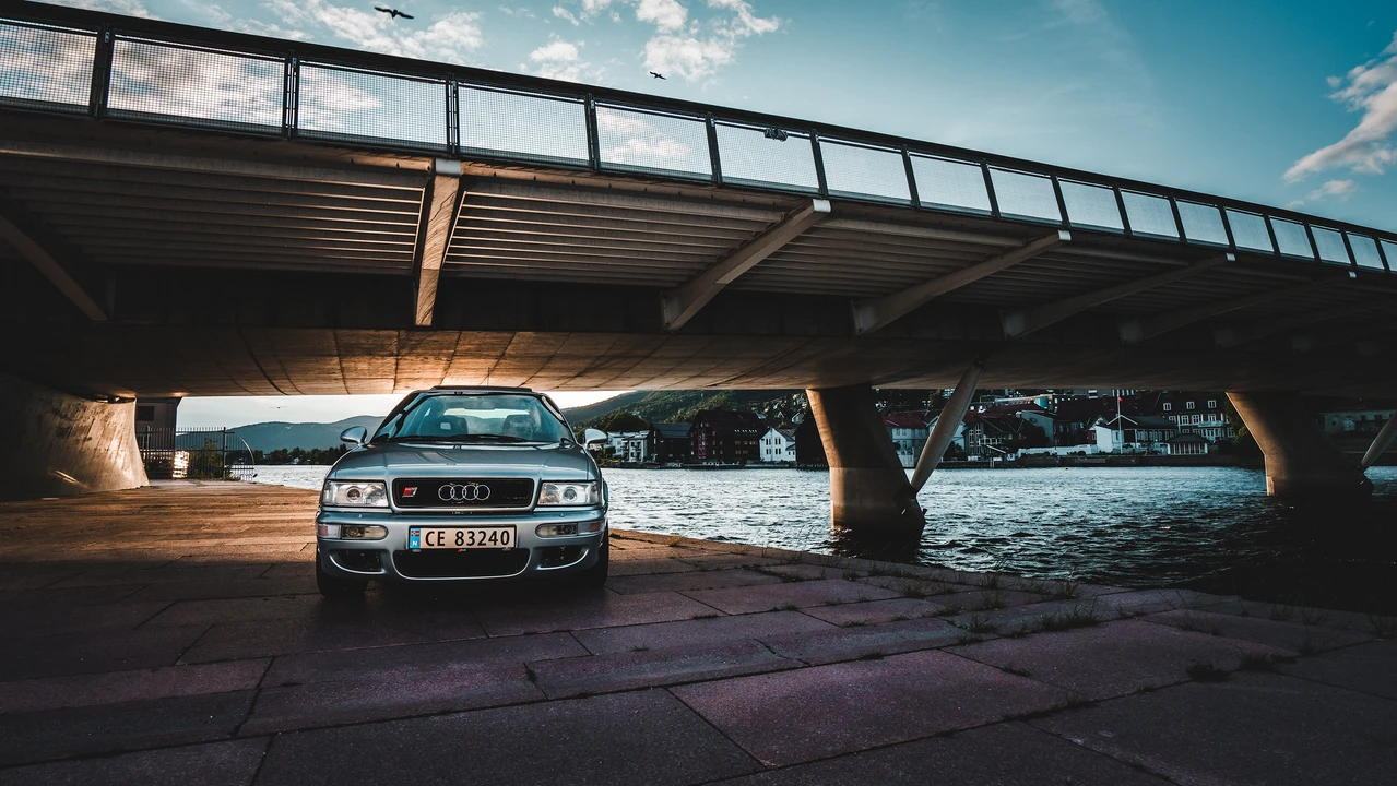 1994 Audi RS2 Avant - Image 29 of 31