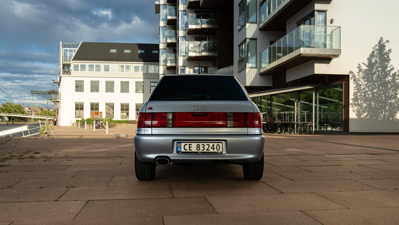1994 Audi RS2 Avant - Image 28 of 31