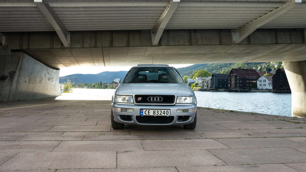 1994 Audi RS2 Avant - Image 2 of 31