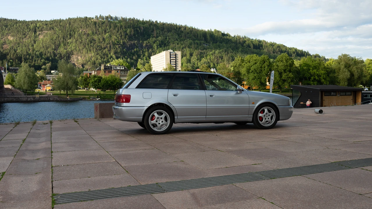 1994 Audi RS2 Avant - Image 9 of 31