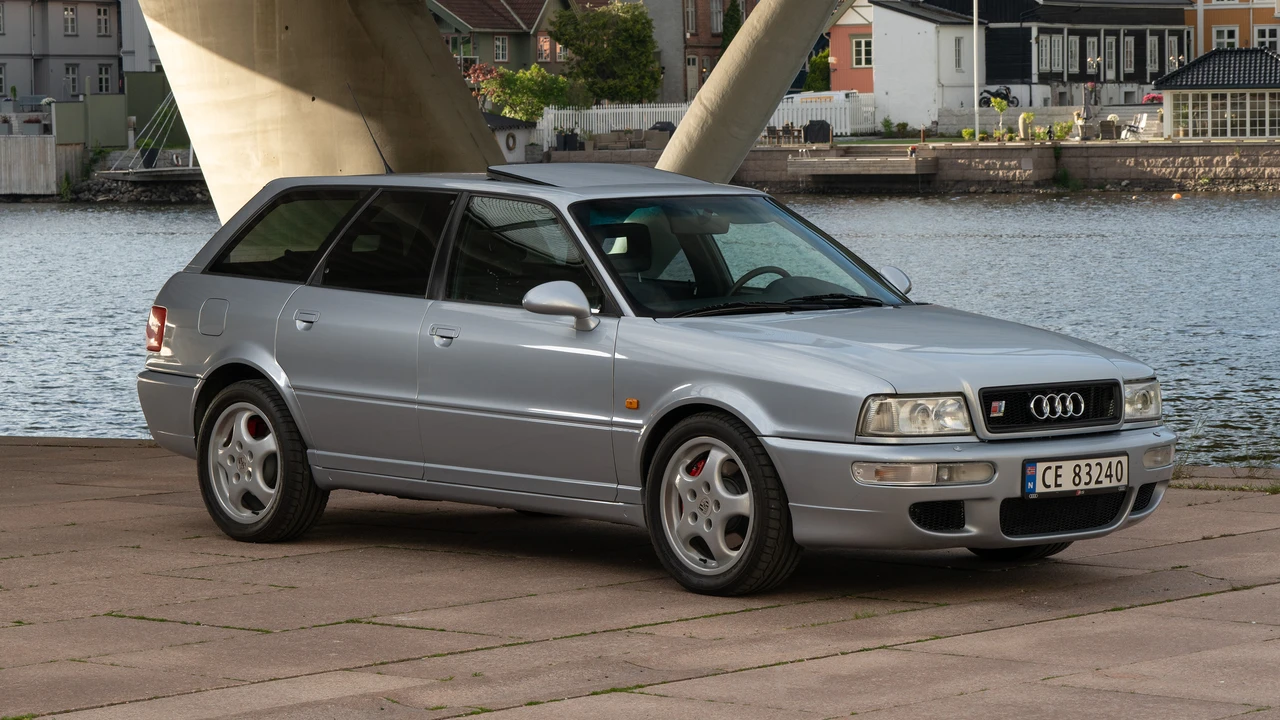 1994 Audi RS2 Avant - Image 13 of 31
