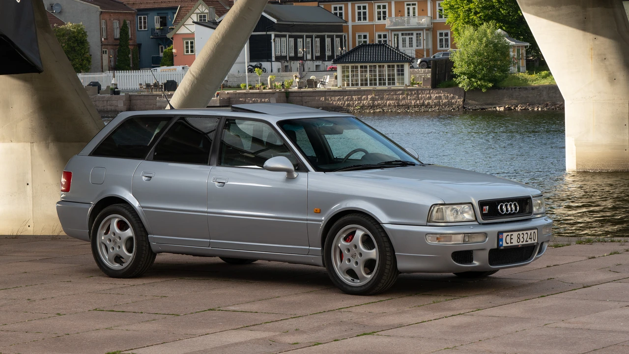 1994 Audi RS2 Avant - Image 12 of 31