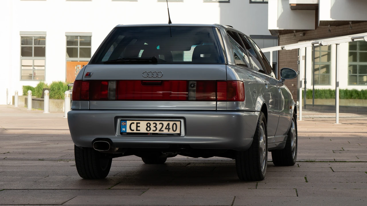 1994 Audi RS2 Avant - Image 25 of 31