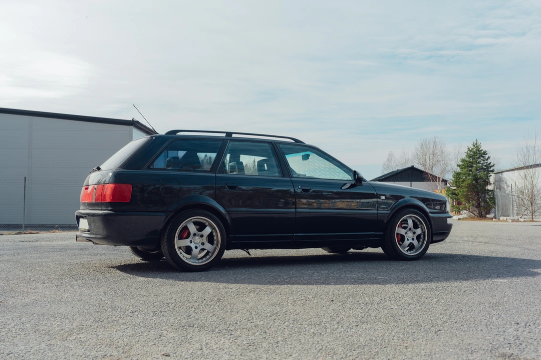 1994 Audi RS2 Avant - Image 4 of 31