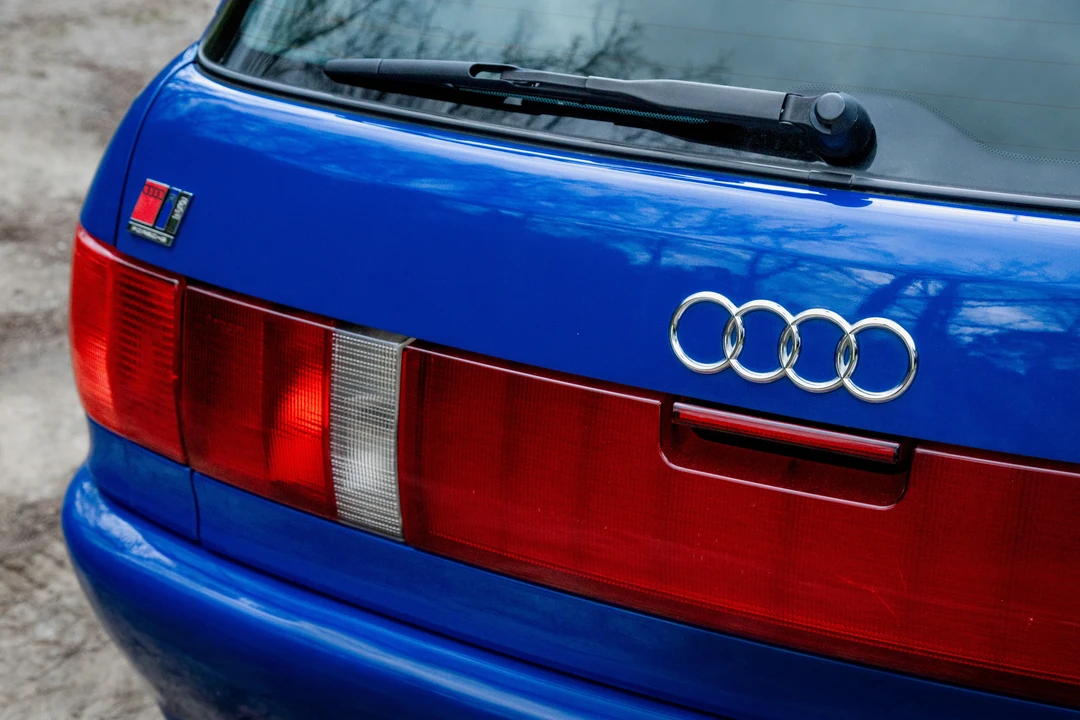 1994 Audi RS2 Avant - Image 19 of 31