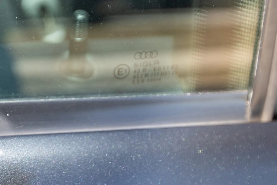 1994 Audi S2 - Image 30 of 31
