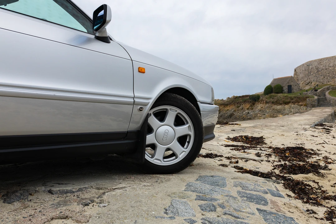1994 Audi S2 - Image 28 of 31