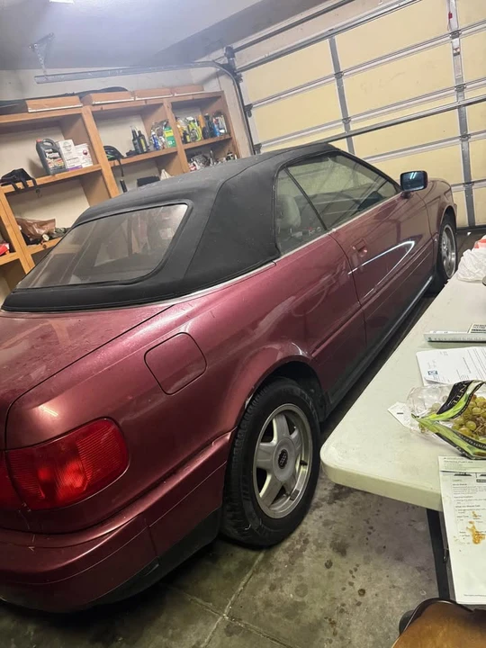 1994 Audi Coupe & Cabriolet - Image 10 of 11