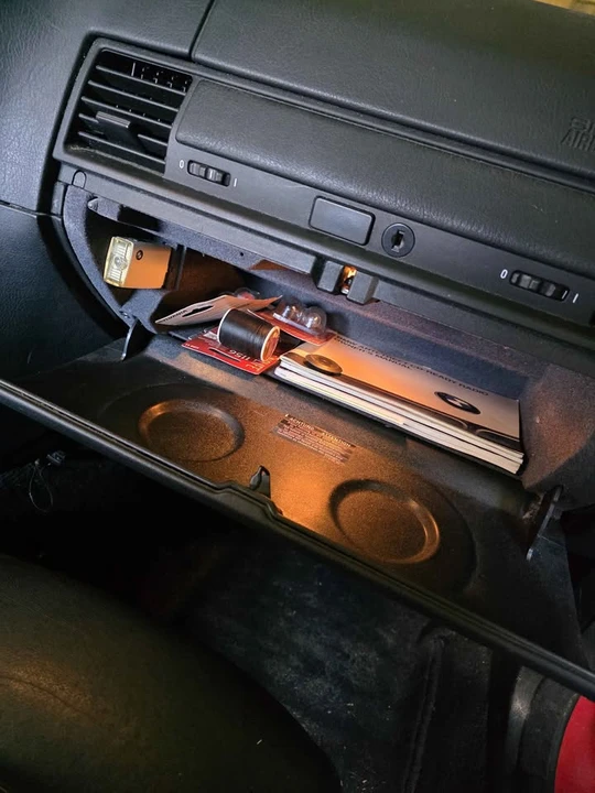 1994 BMW E36 3 Series - Image 9 of 15