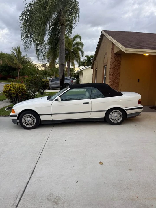 1994 BMW E36 3 Series - Image 2 of 9