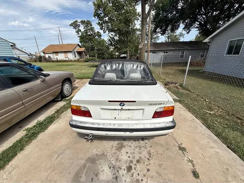 1994 BMW 3 Series 325i Convertible 2D