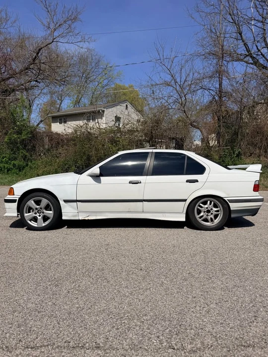1994 BMW E36 3 Series - Image 8 of 19