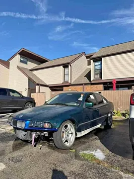 1994 BMW 3 Series 325i Sedan 4D