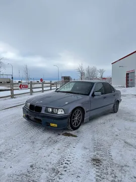 1994 BMW 325i