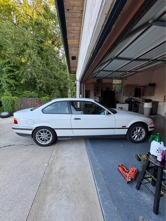 1994 BMW E36 3 Series - Image 2 of 16