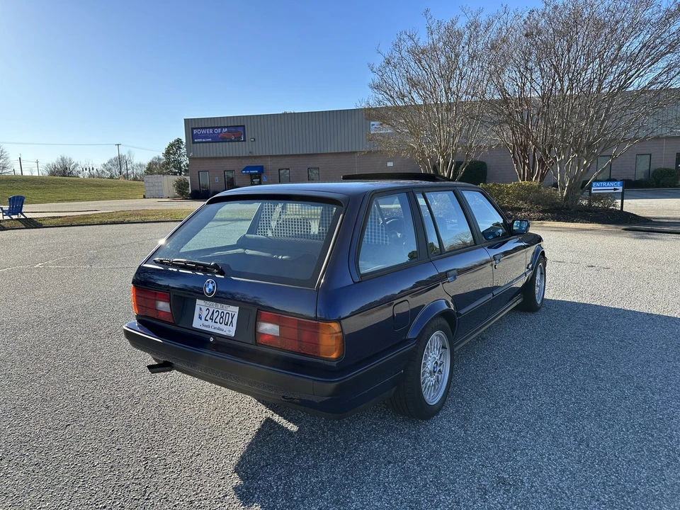 1994 BMW E30 3 Series - Image 28 of 31