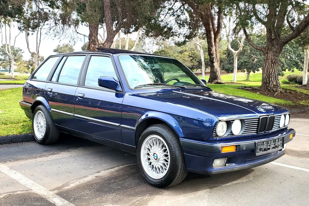 1994 BMW E30 3 Series - Image 2 of 31