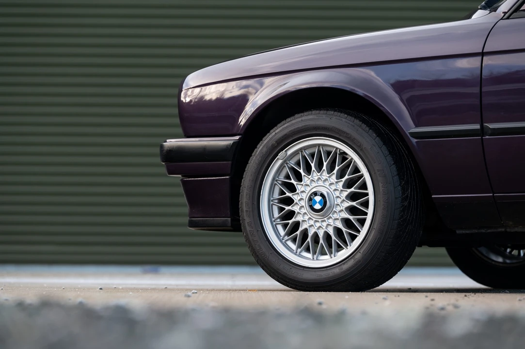 1994 BMW E30 3 Series - Image 25 of 31