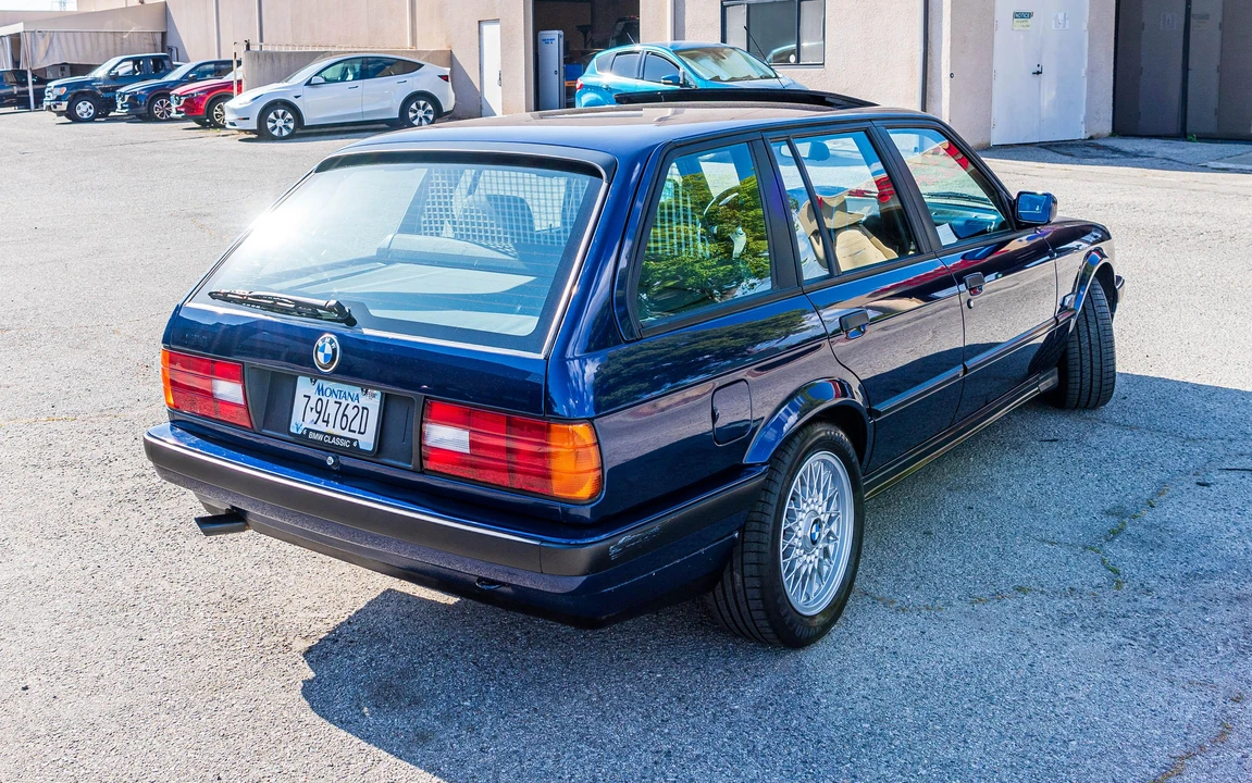 1994 BMW E30 3 Series - Image 18 of 31