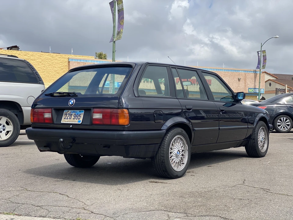 1994 BMW E30 3 Series - Image 10 of 31