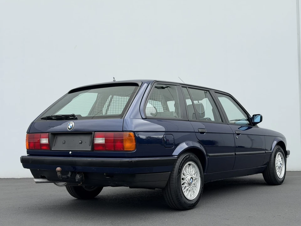 1994 BMW E30 3 Series - Image 18 of 31