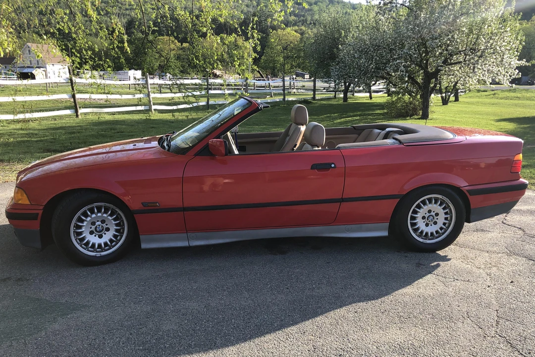 1994 BMW E36 3 Series - Image 2 of 31
