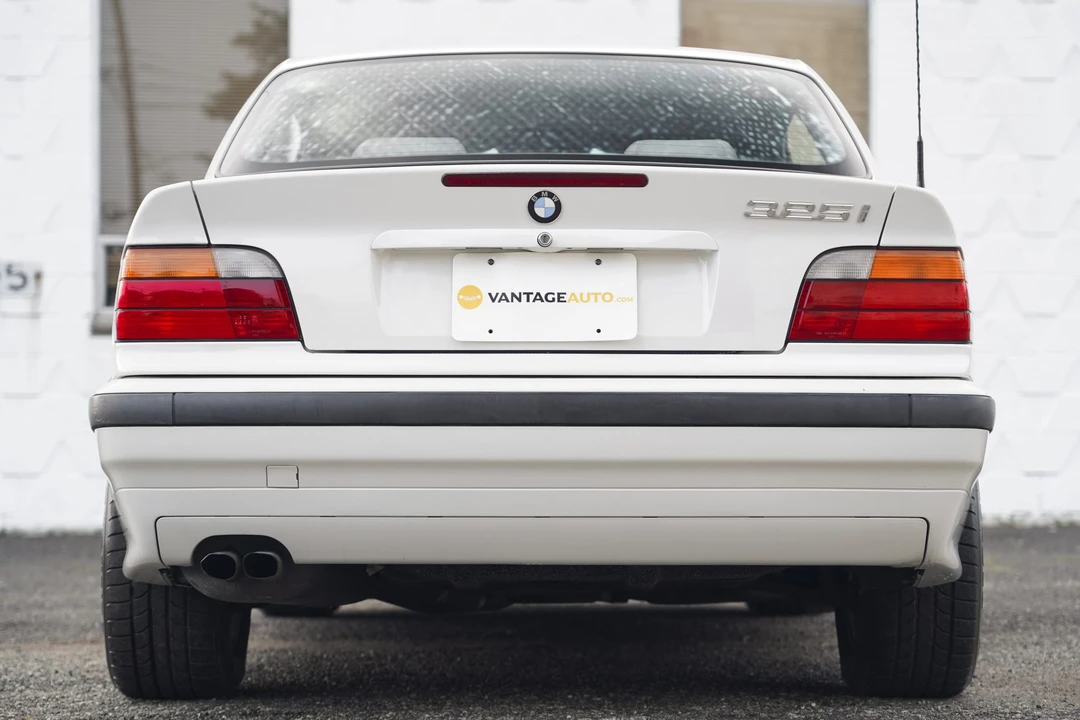 1994 BMW E36 3 Series - Image 9 of 31