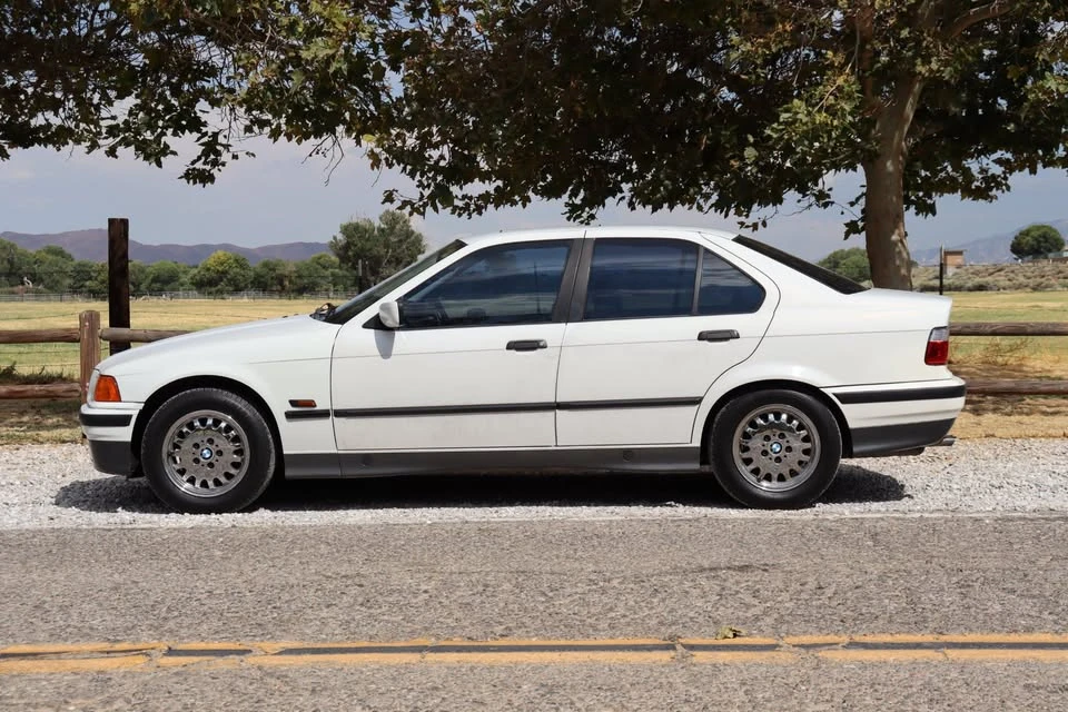 1994 BMW E36 3 Series - Image 5 of 18