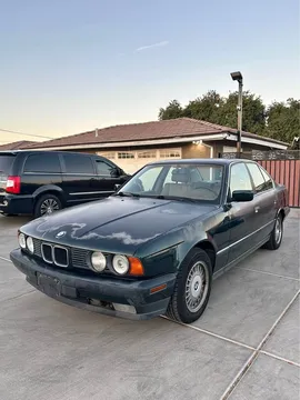 1994 BMW 5 Series 525i Sedan