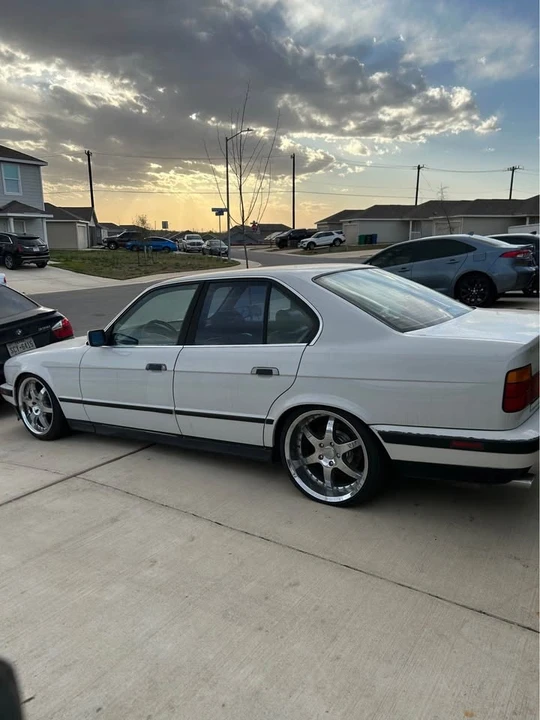 1994 BMW E34 5 Series - Image 2 of 9