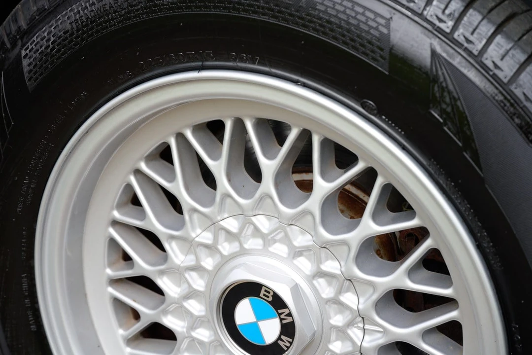 1994 BMW E34 5 Series - Image 25 of 30