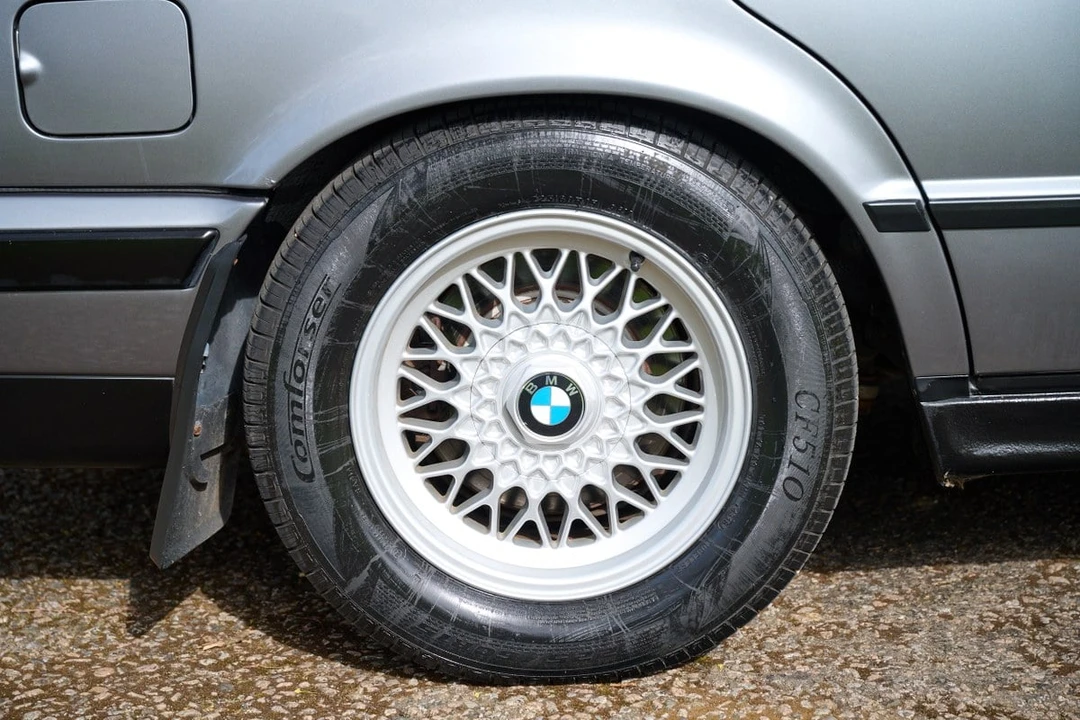 1994 BMW E34 5 Series - Image 22 of 30