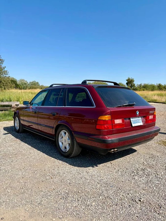 1994 BMW E34 M5 Touring - Image 5 of 11
