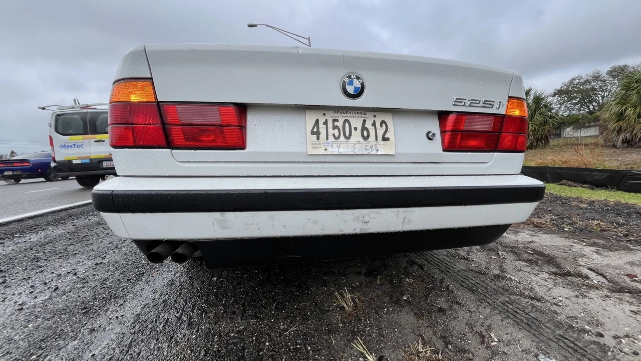 1994 BMW E34 5 Series - Image 30 of 31