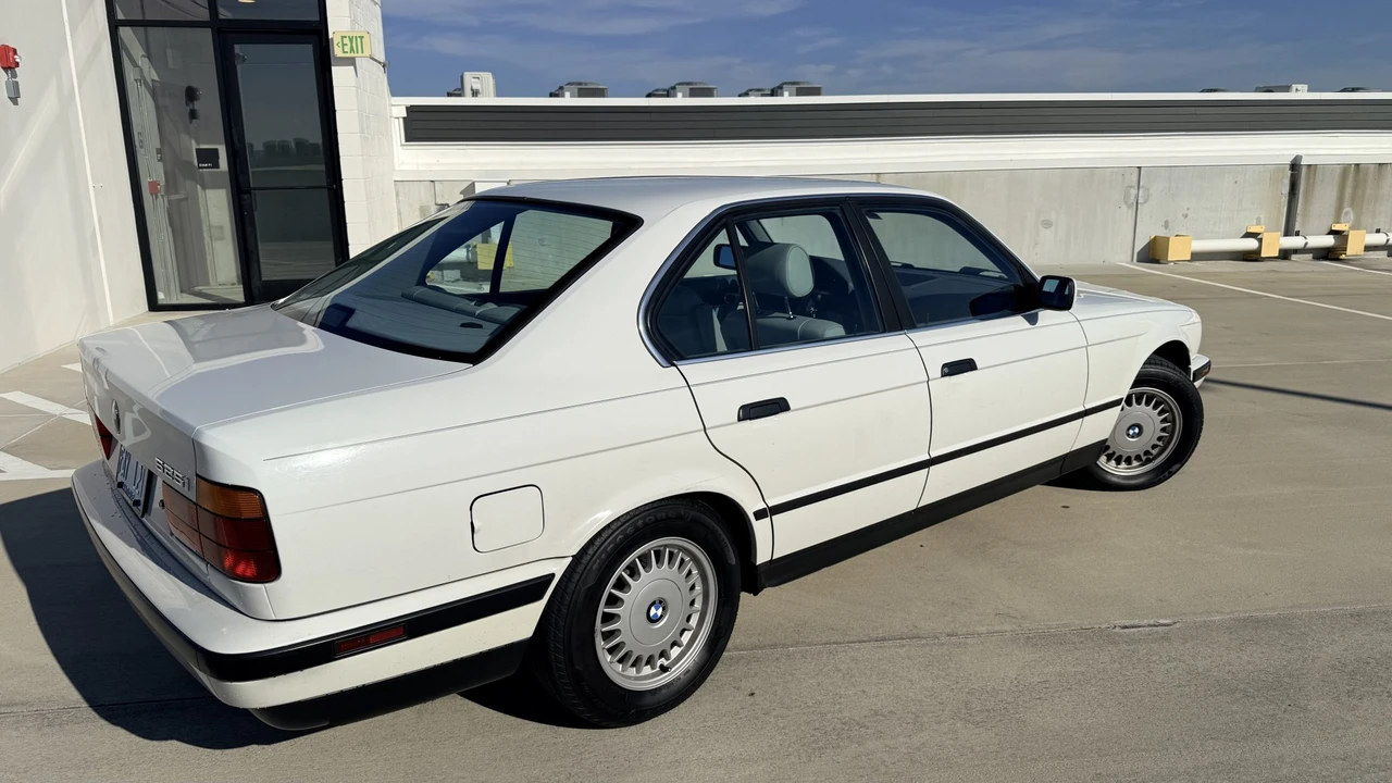 1994 BMW E34 5 Series - Image 9 of 31