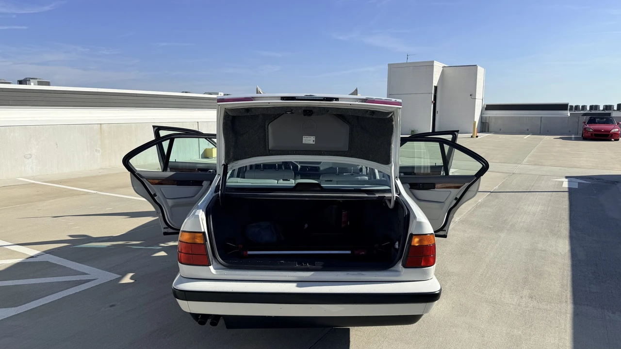 1994 BMW E34 5 Series - Image 23 of 31