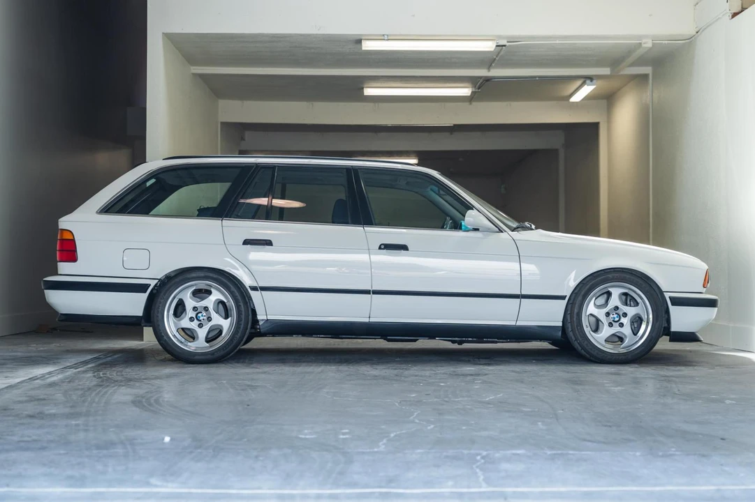 1994 BMW E34 5 Series - Image 3 of 31