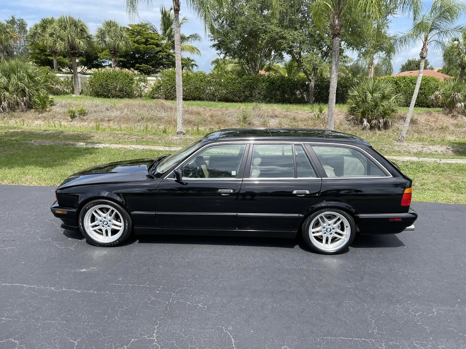 1994 BMW E34 5 Series - Image 10 of 31
