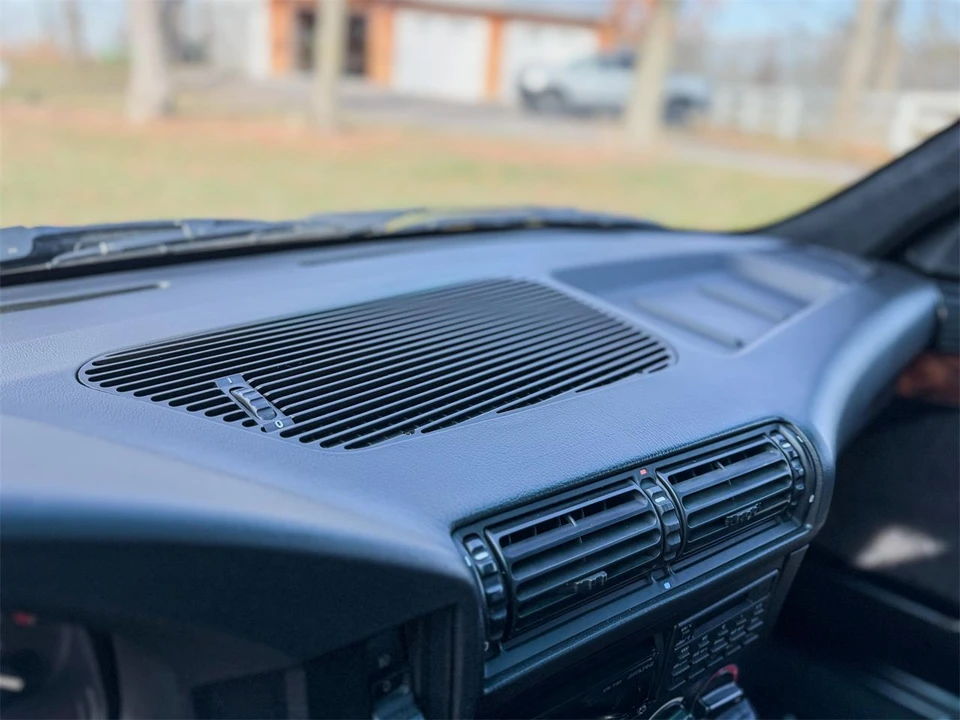 1994 BMW E34 5 Series - Image 24 of 31