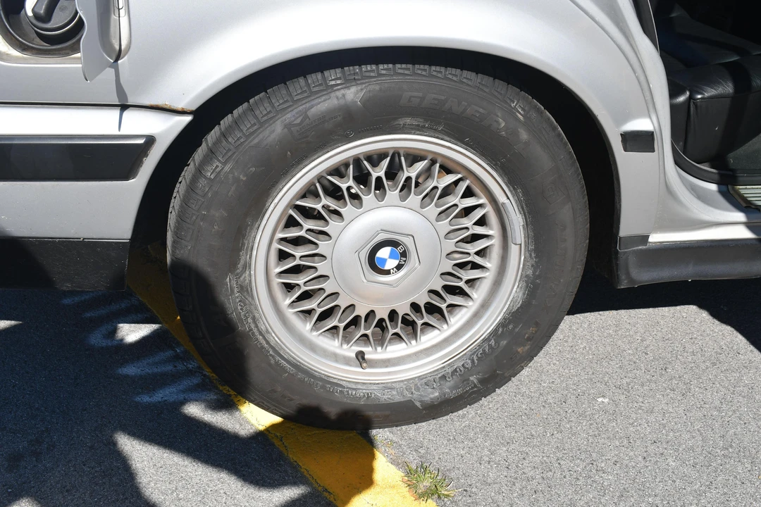 1994 BMW E34 5 Series - Image 22 of 31