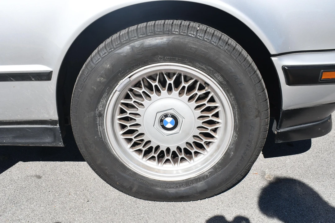 1994 BMW E34 5 Series - Image 23 of 31