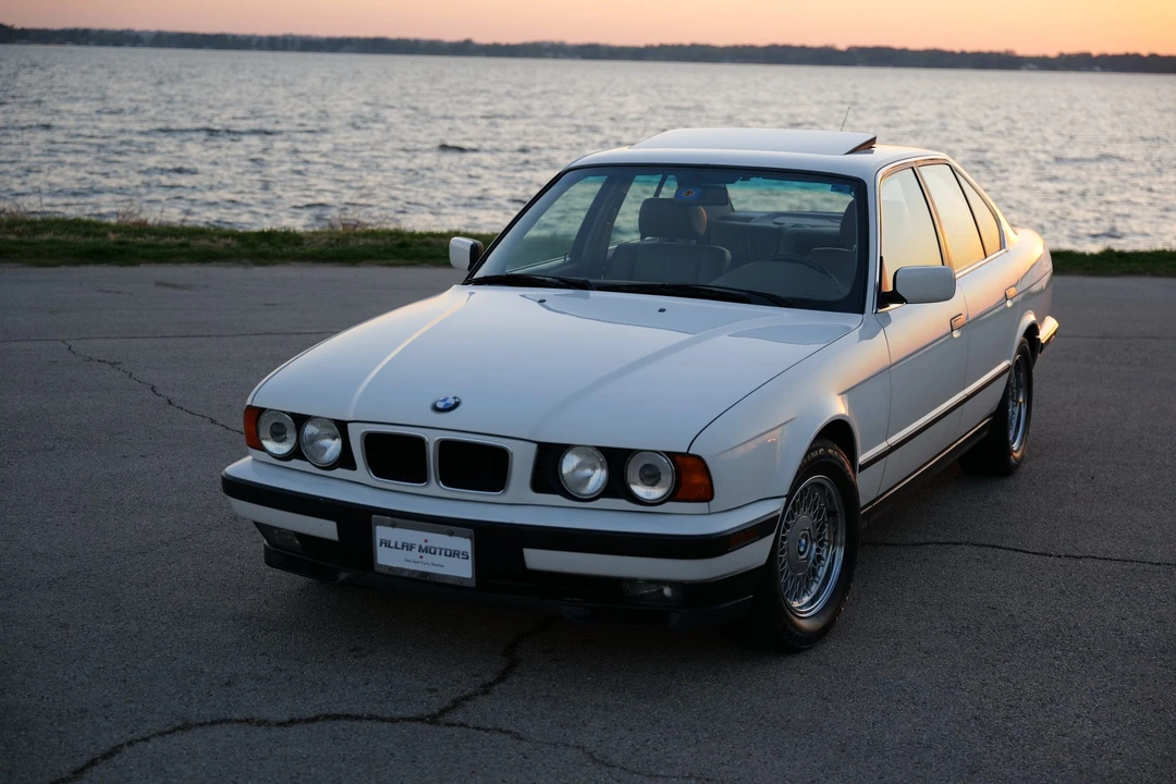 1994 BMW E34 5 Series - Image 2 of 31