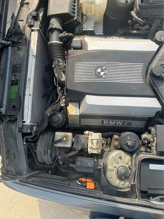 1994 BMW E32 7 Series - Image 8 of 8
