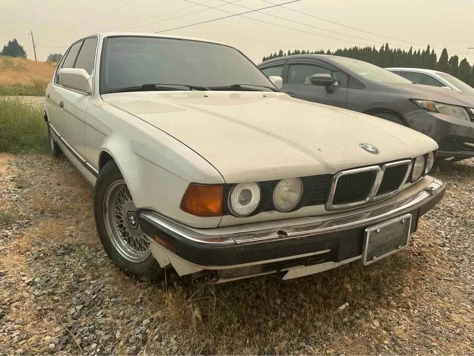 1994 BMW E32 7 Series - Image 2 of 8