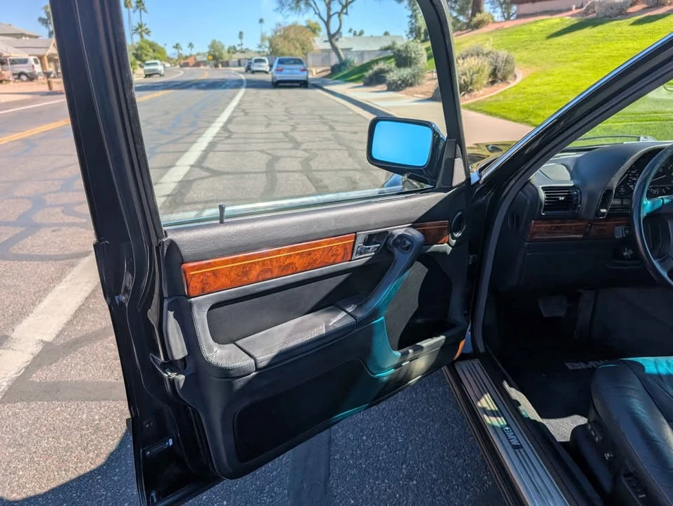 1994 BMW E32 7 Series - Image 16 of 16