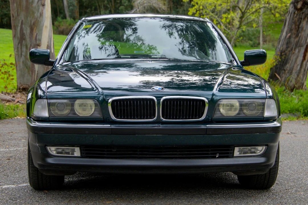 1994 BMW E32 7 Series - Image 2 of 31